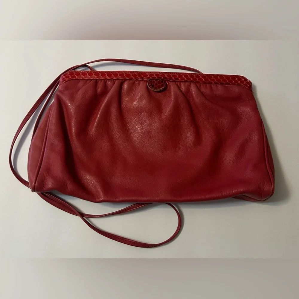Vintage Palizzio Red Leather purse with shoulder strap